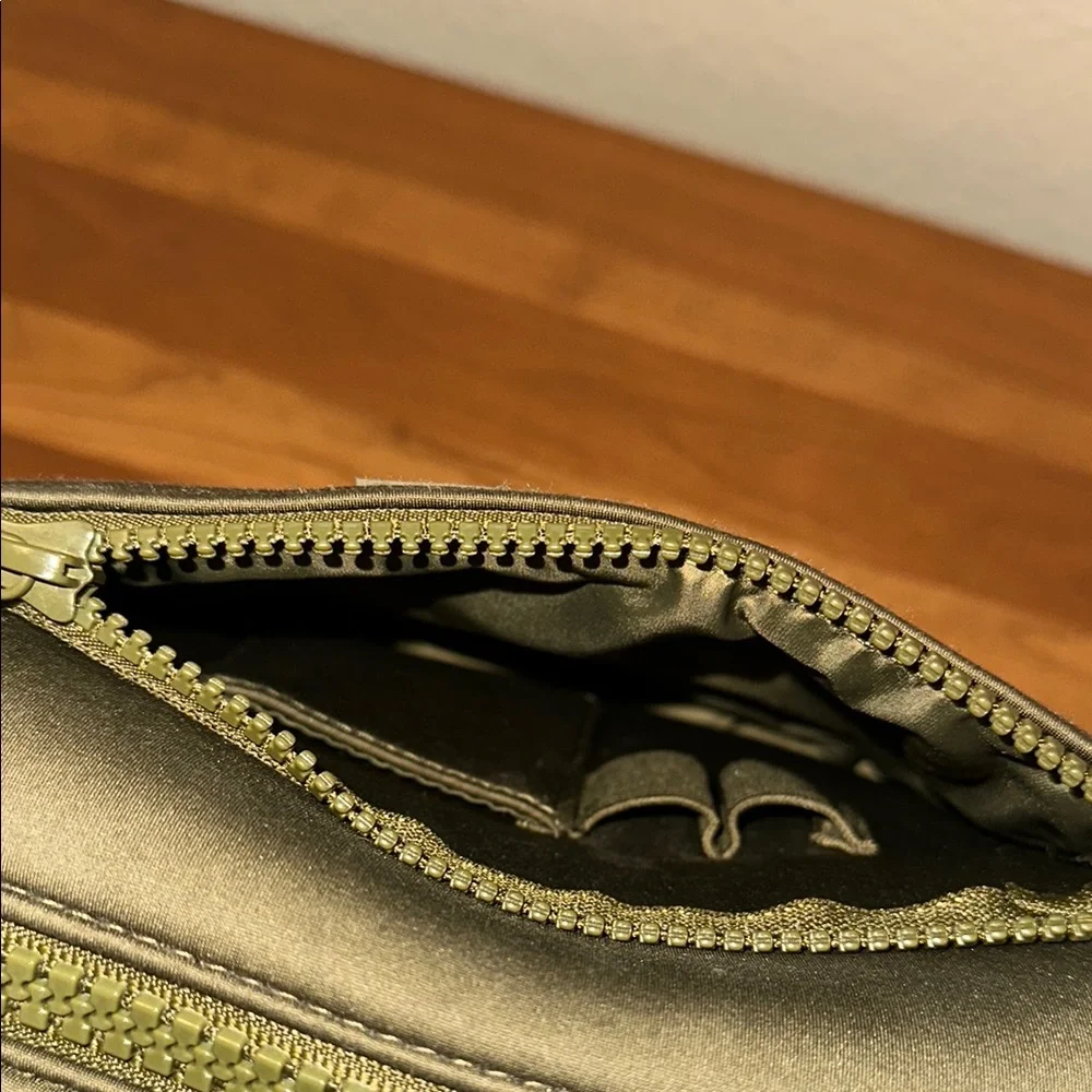 Dagne Dover Micah Crossbody Bag Minimalist Durable Design - Picture 6 of 6